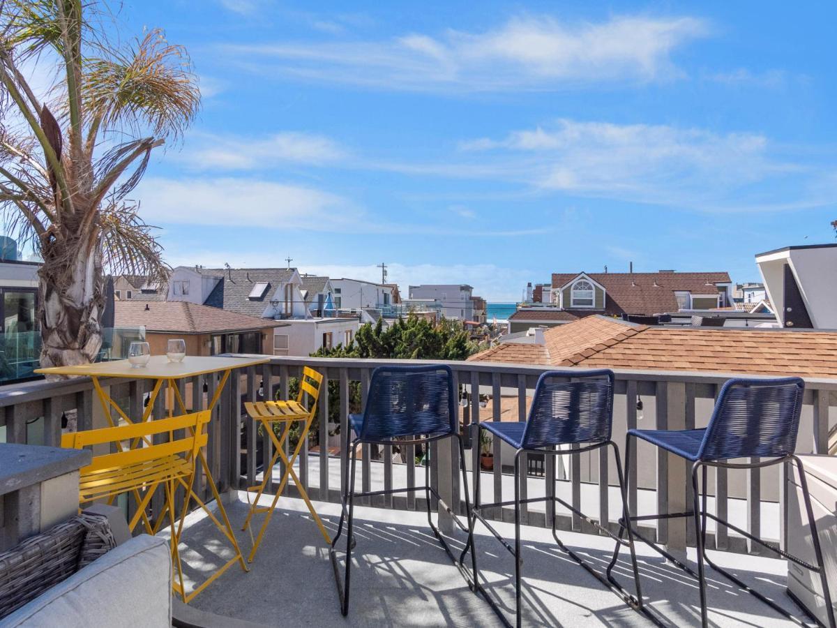 Holiday home Stunning House- Rooftop Patio & Ocean Views
